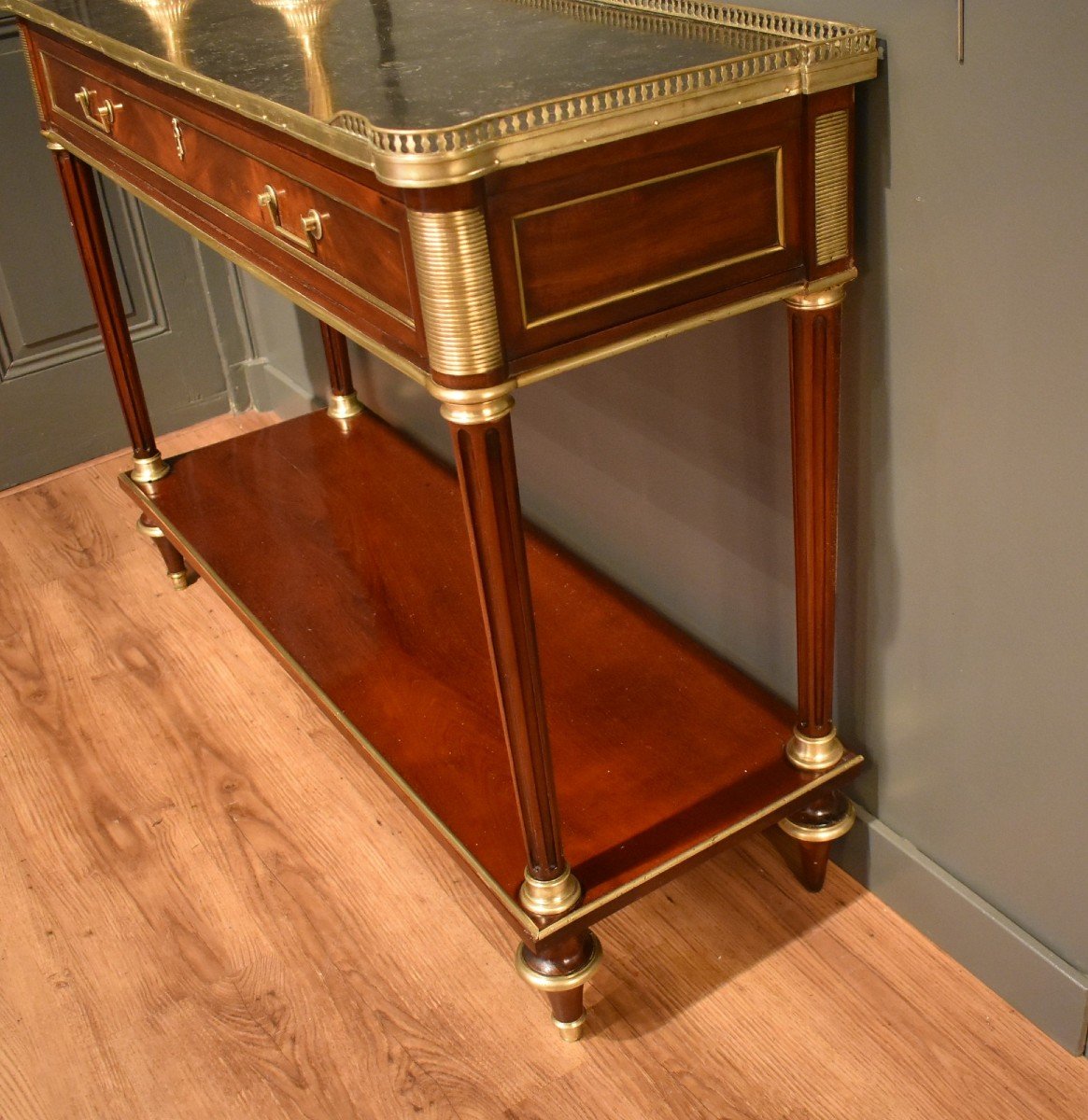 Louis XVI Style Mahogany Console-photo-3