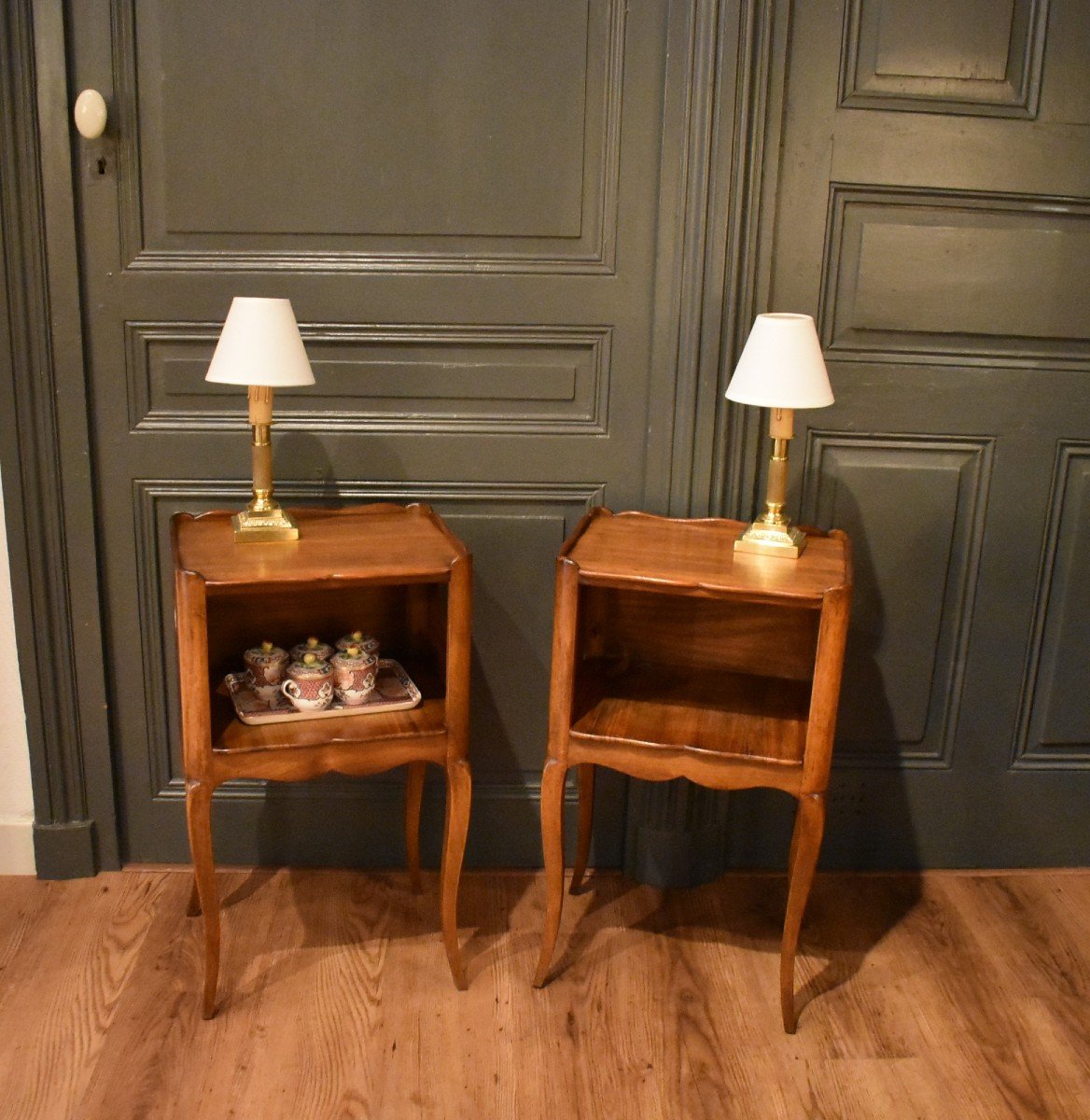 Pair Of Louis XV Style Walnut Bedside Tables-photo-2