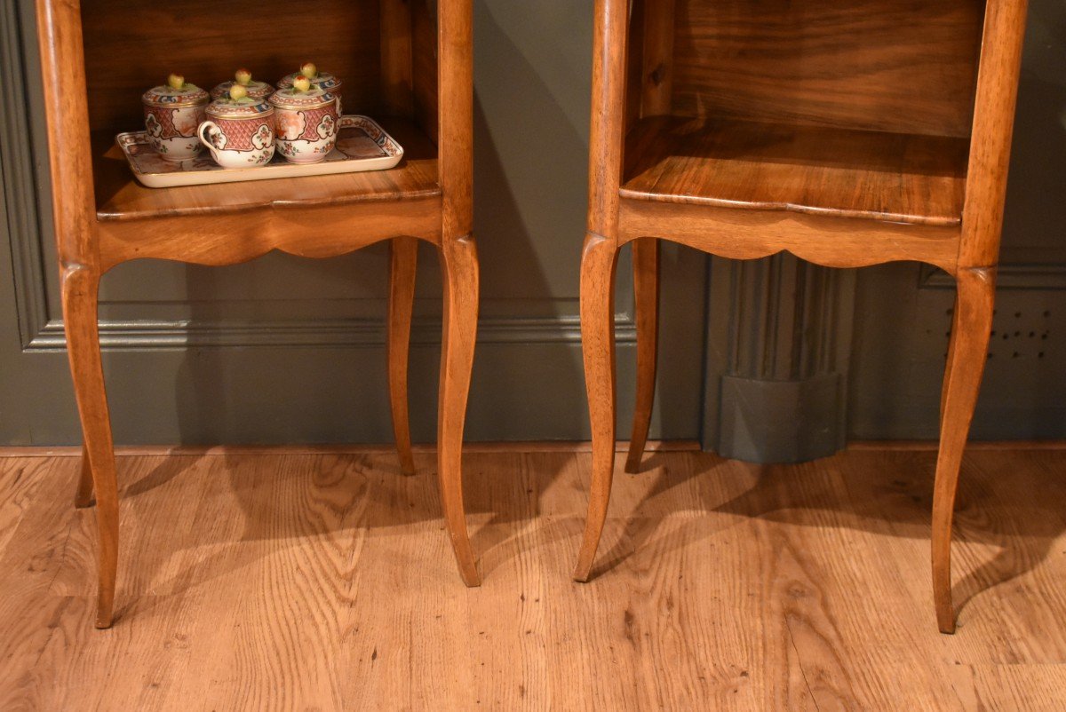 Pair Of Louis XV Style Walnut Bedside Tables-photo-4