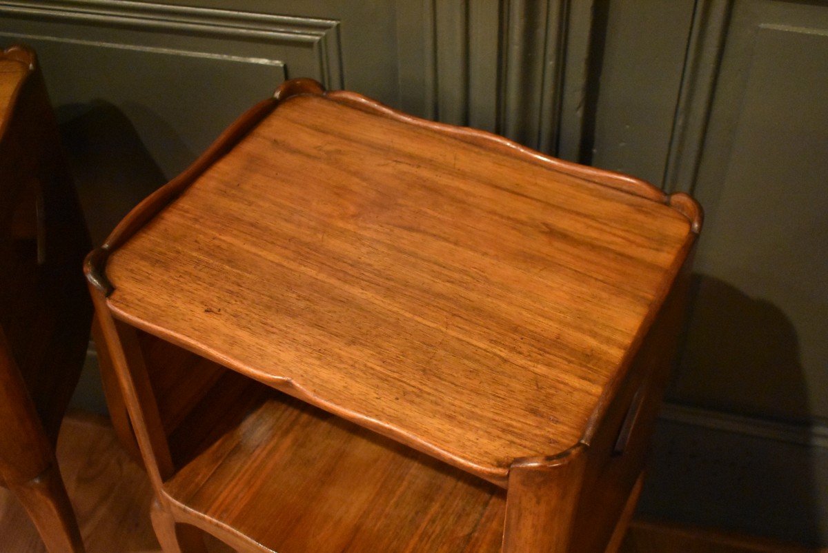 Pair Of Louis XV Style Walnut Bedside Tables-photo-1