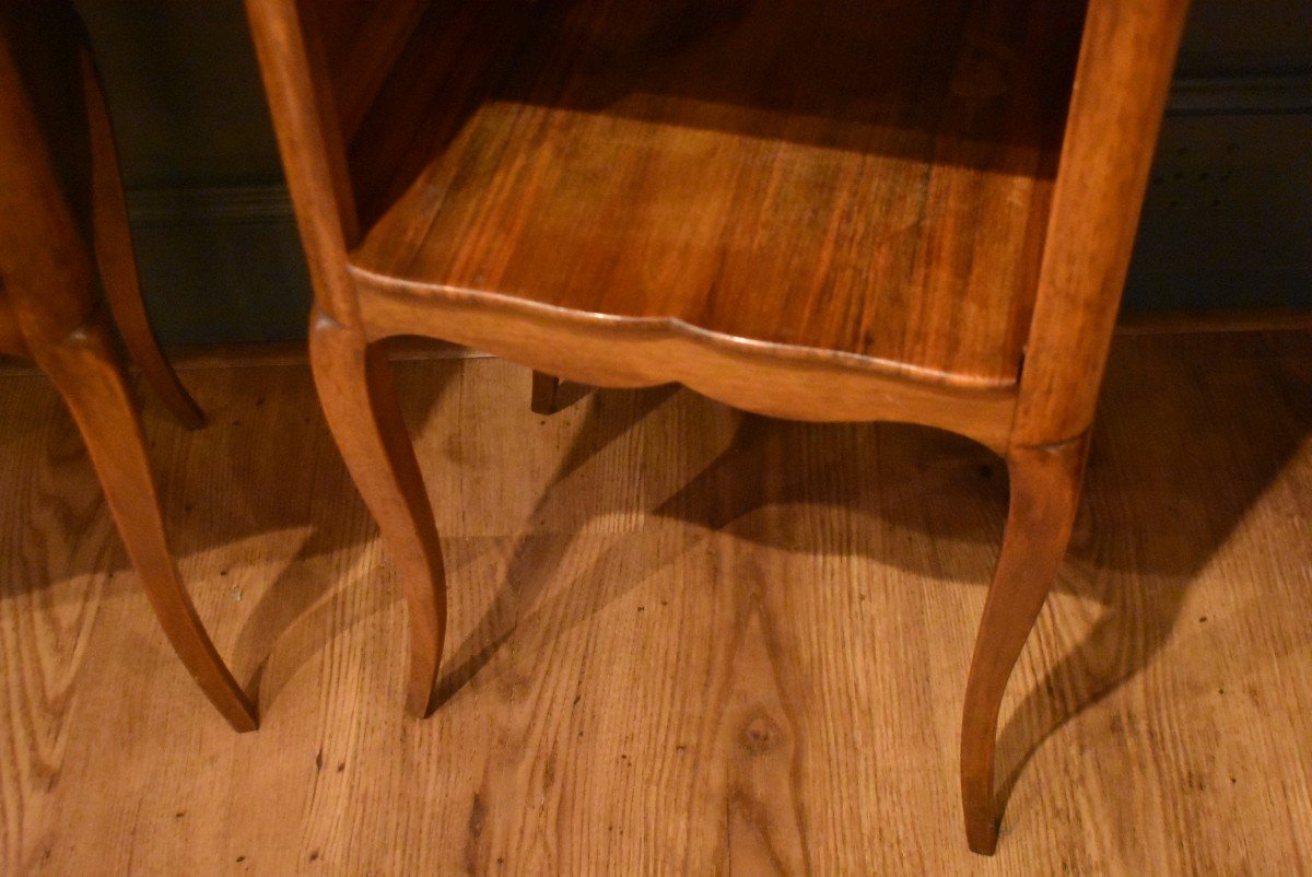 Pair Of Louis XV Style Walnut Bedside Tables-photo-3