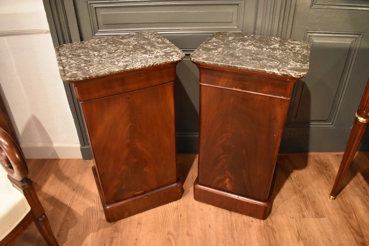 Two Louis Philippe Mahogany Bedside Tables-photo-6