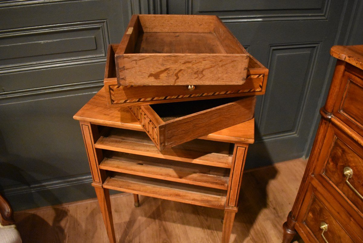 Walnut And Marquetry Chiffonnière Table-photo-4