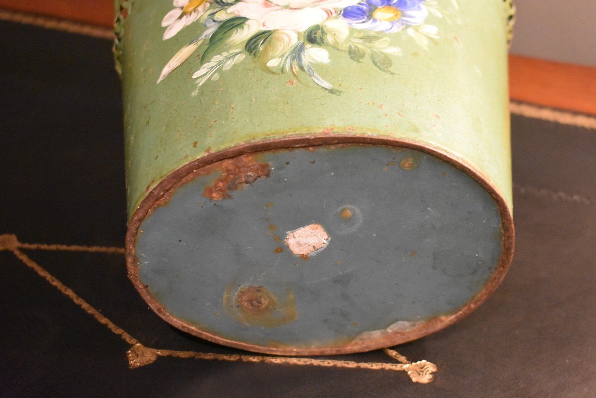 Painted Sheet Metal Wastebasket-photo-3