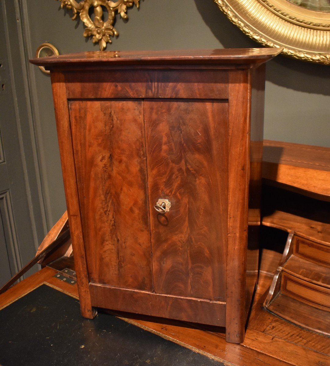 Armoire Miniature