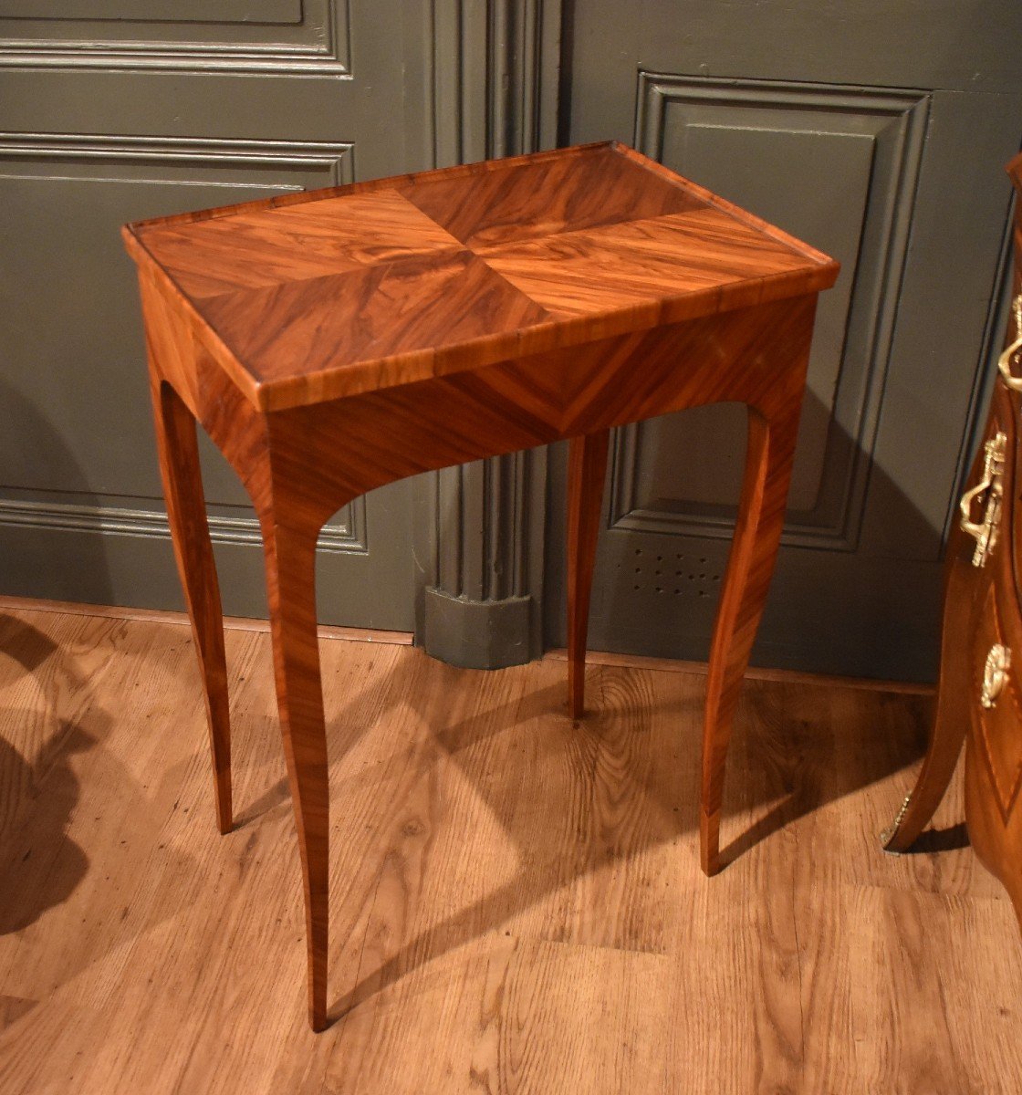 Louis XV Style Side Table-photo-8