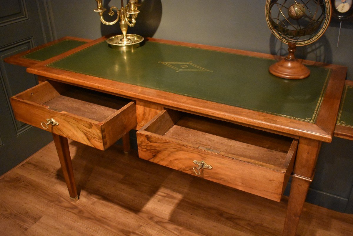 Bureau Plat De Style Louis XVI En Noyer-photo-2