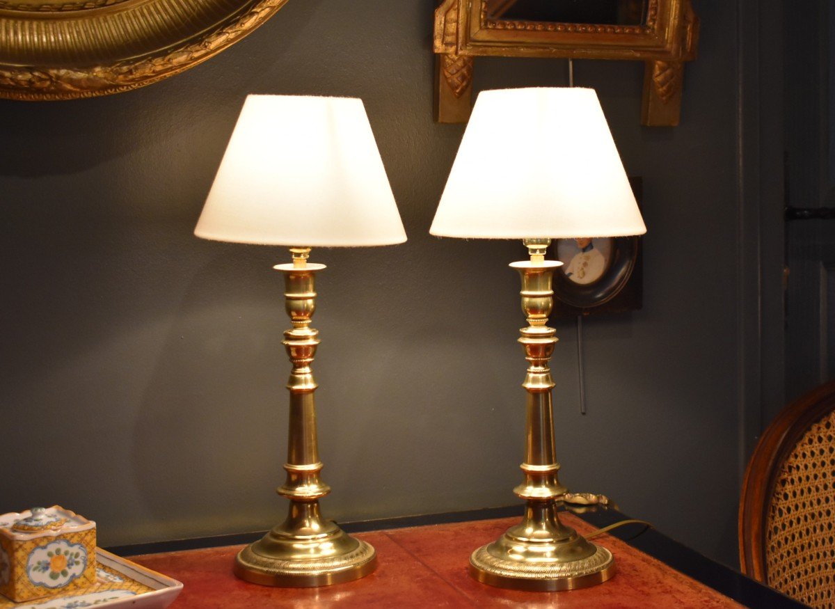 Pair Of Bronze Lamps-photo-2