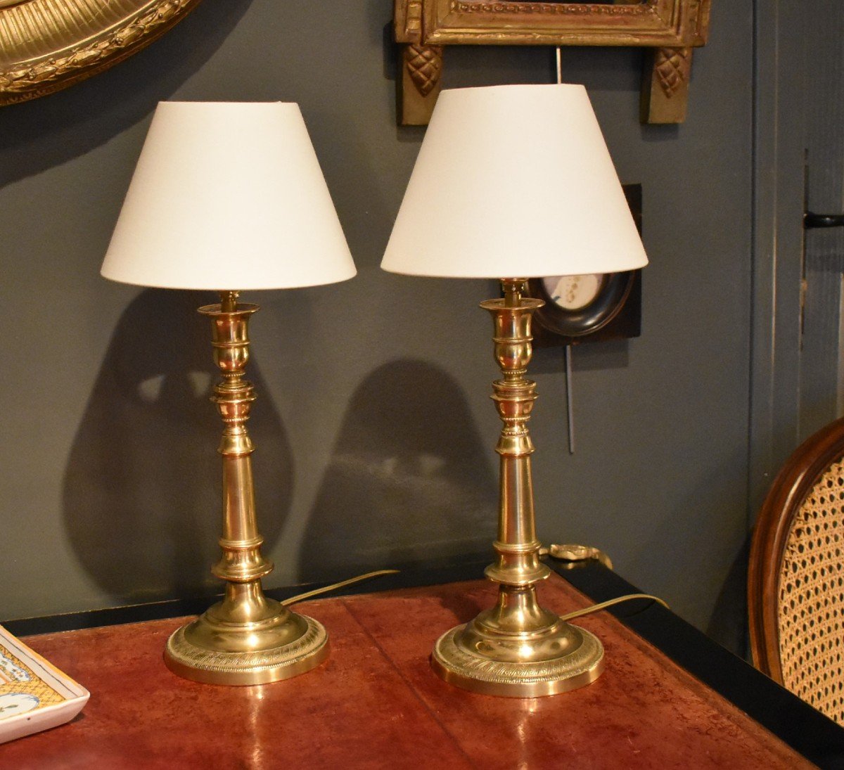 Pair Of Bronze Lamps-photo-4