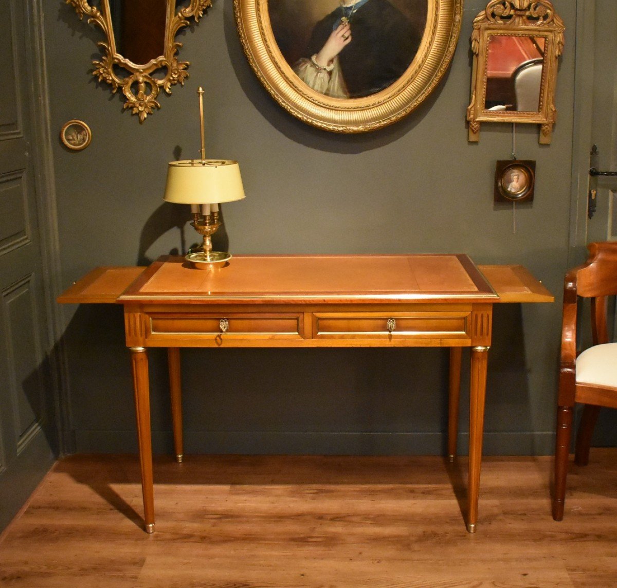 Petit Bureau De Style Louis XVI