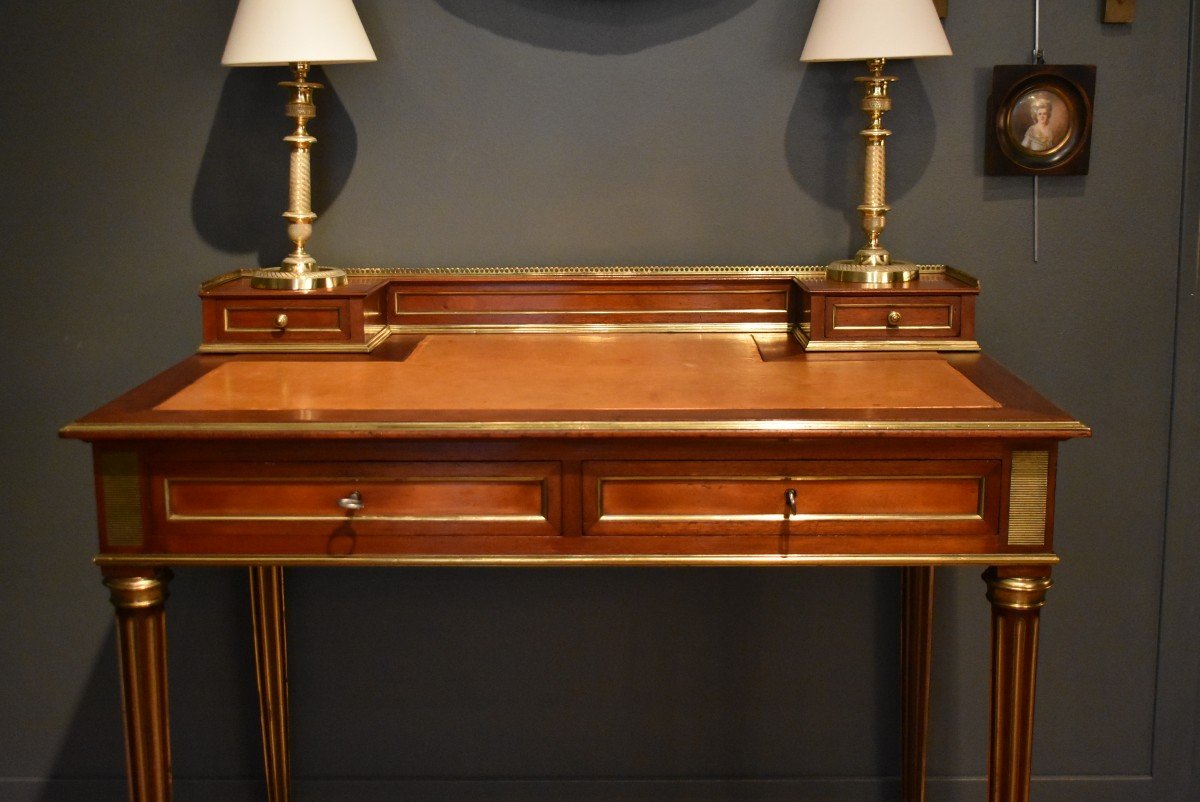 Small Louis XVI Style Mahogany Desk-photo-2