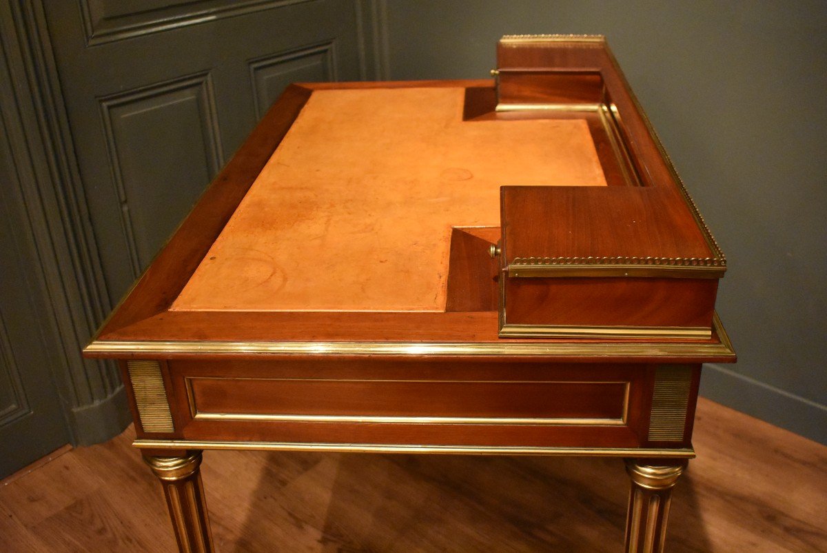 Small Louis XVI Style Mahogany Desk-photo-4