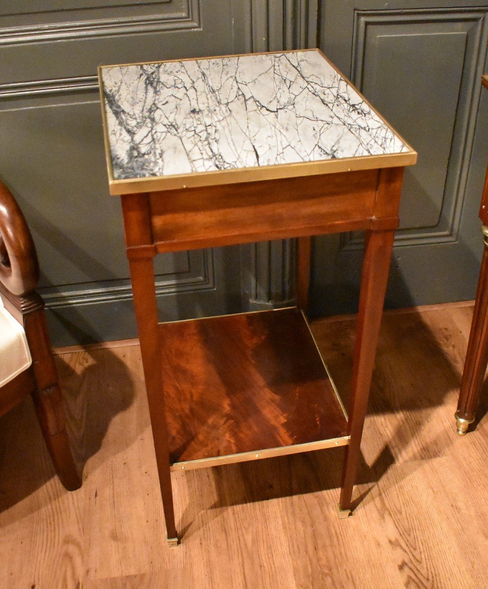 Mahogany Side Table-photo-5