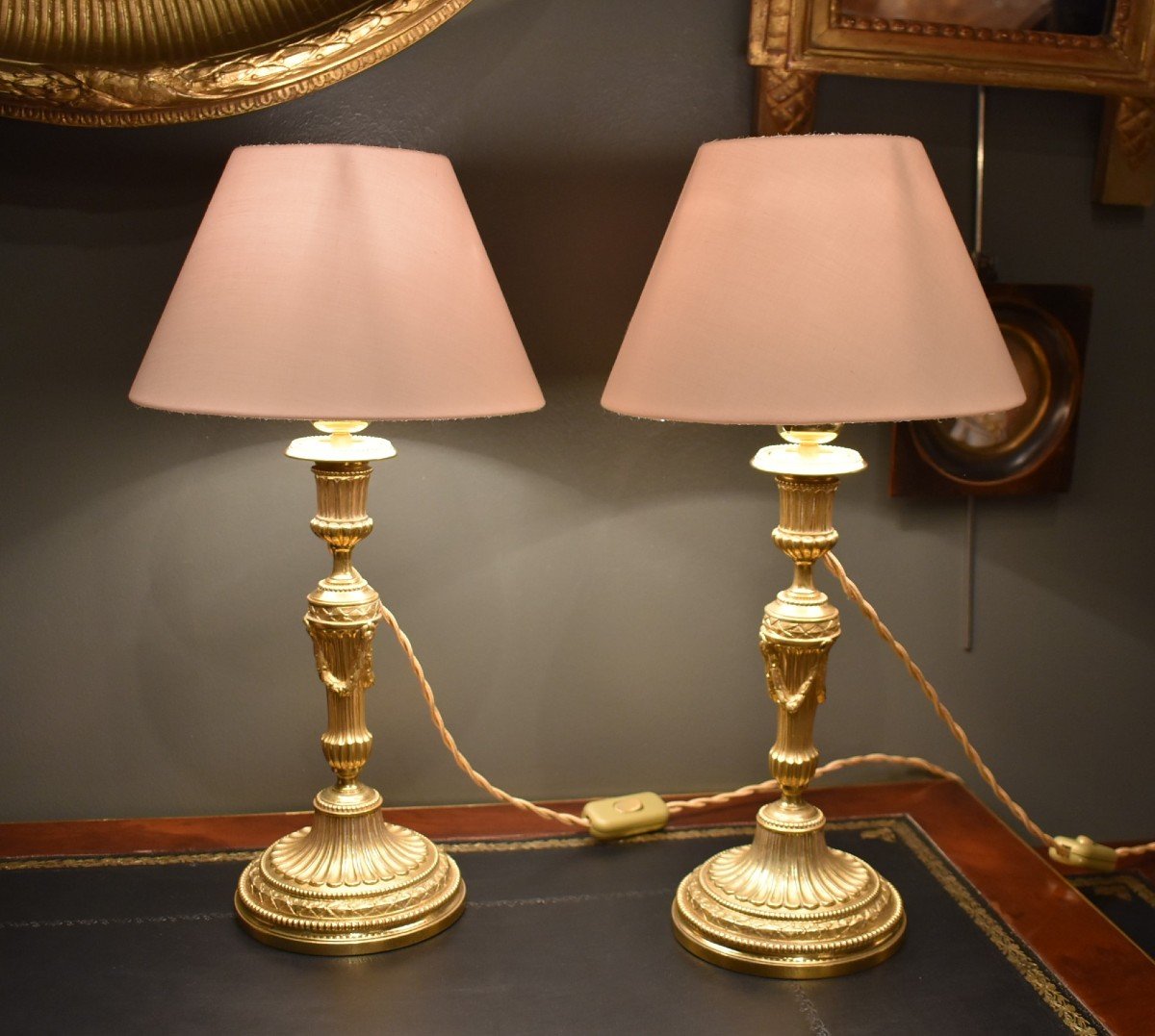 Pair Of Louis XVI Style Lamps  Of Gilded Bronze-photo-2