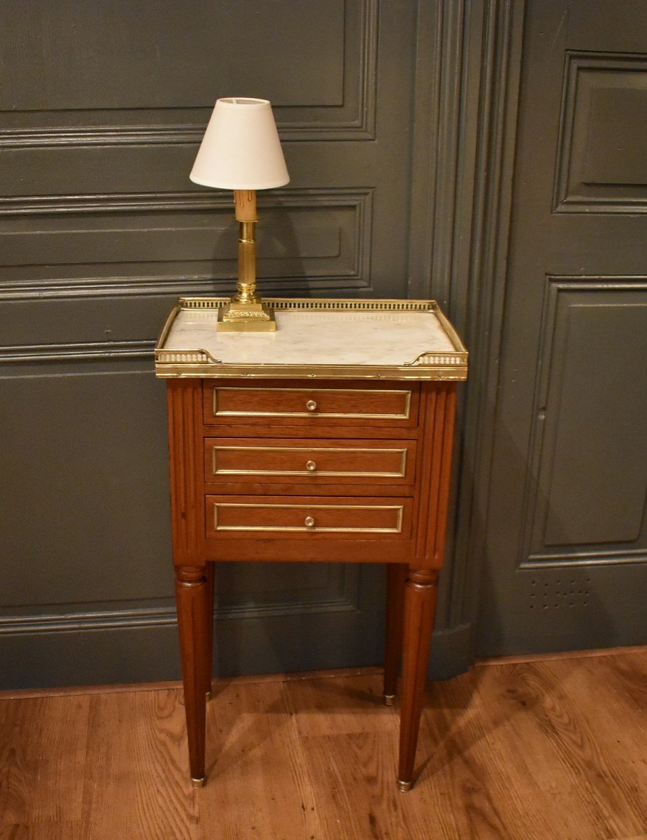 Louis XVI Style Mahogany Bedside Table-photo-2