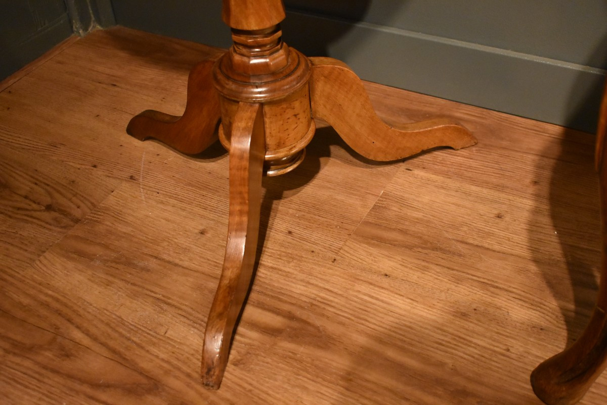 Round Walnut Pedestal Table-photo-1