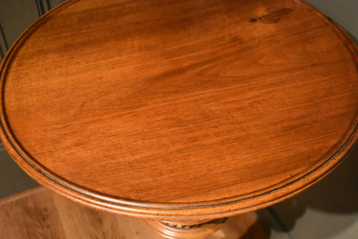 Round Walnut Pedestal Table-photo-4