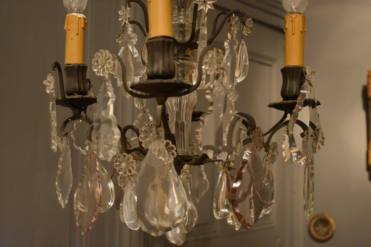 Chandelier With Tassels-photo-3