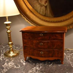 Commode De Maîtrise Louis XV