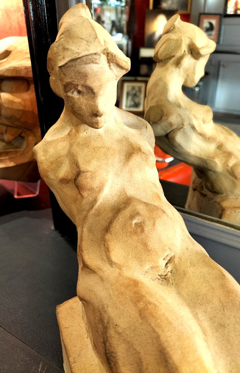 Sculpture Moderne Femme Nue -photo-2