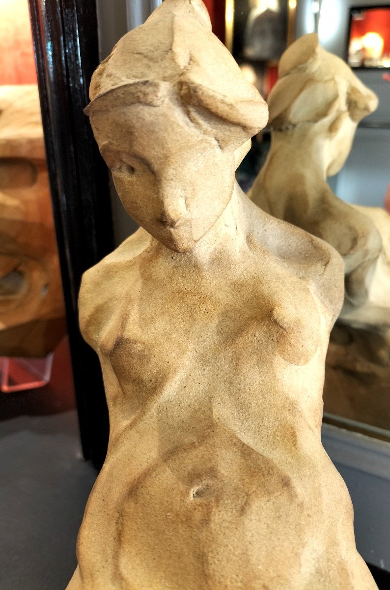 Sculpture Moderne Femme Nue -photo-2