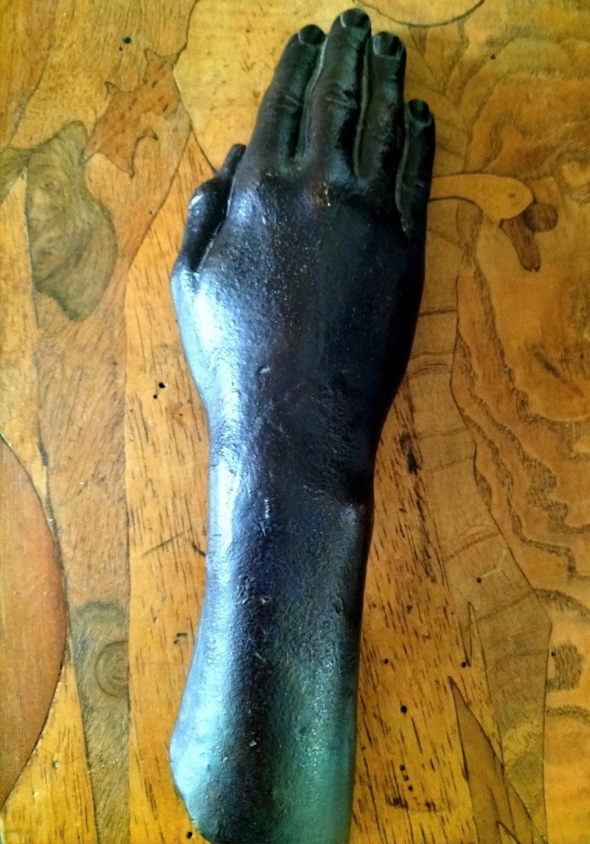 Hyper Realistic Bronze Hand Yorgos Kypris-photo-1