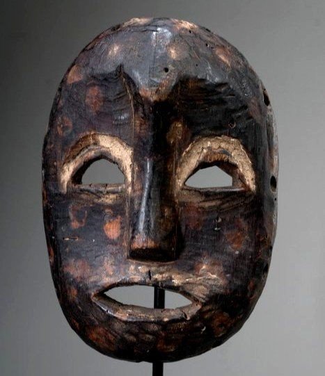 Kumu Mbuti Mask Early 20th Century