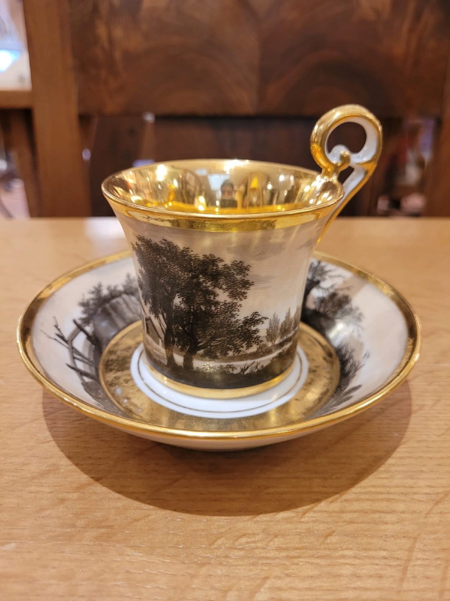 Dagoty, Cup With Landscape Decor