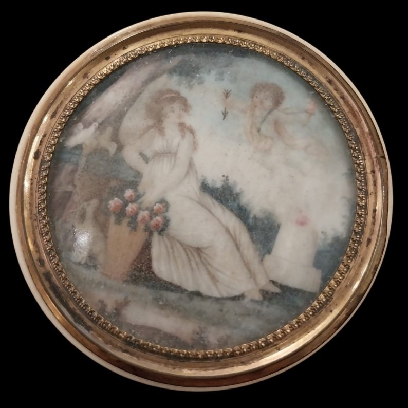 Miniature Round Box, Late 18th Century.-photo-4