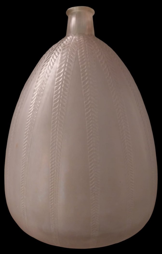 R.lalique, Mimosa Model Vase, 20th Century.