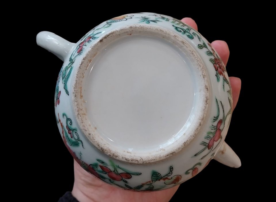 Canton Porcelain Teapot, 19th Century.-photo-7