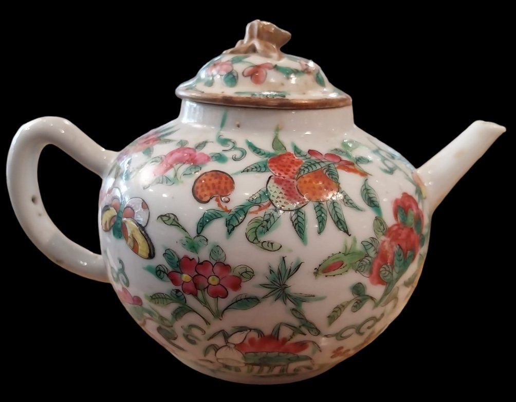 Canton Porcelain Teapot, 19th Century.-photo-8