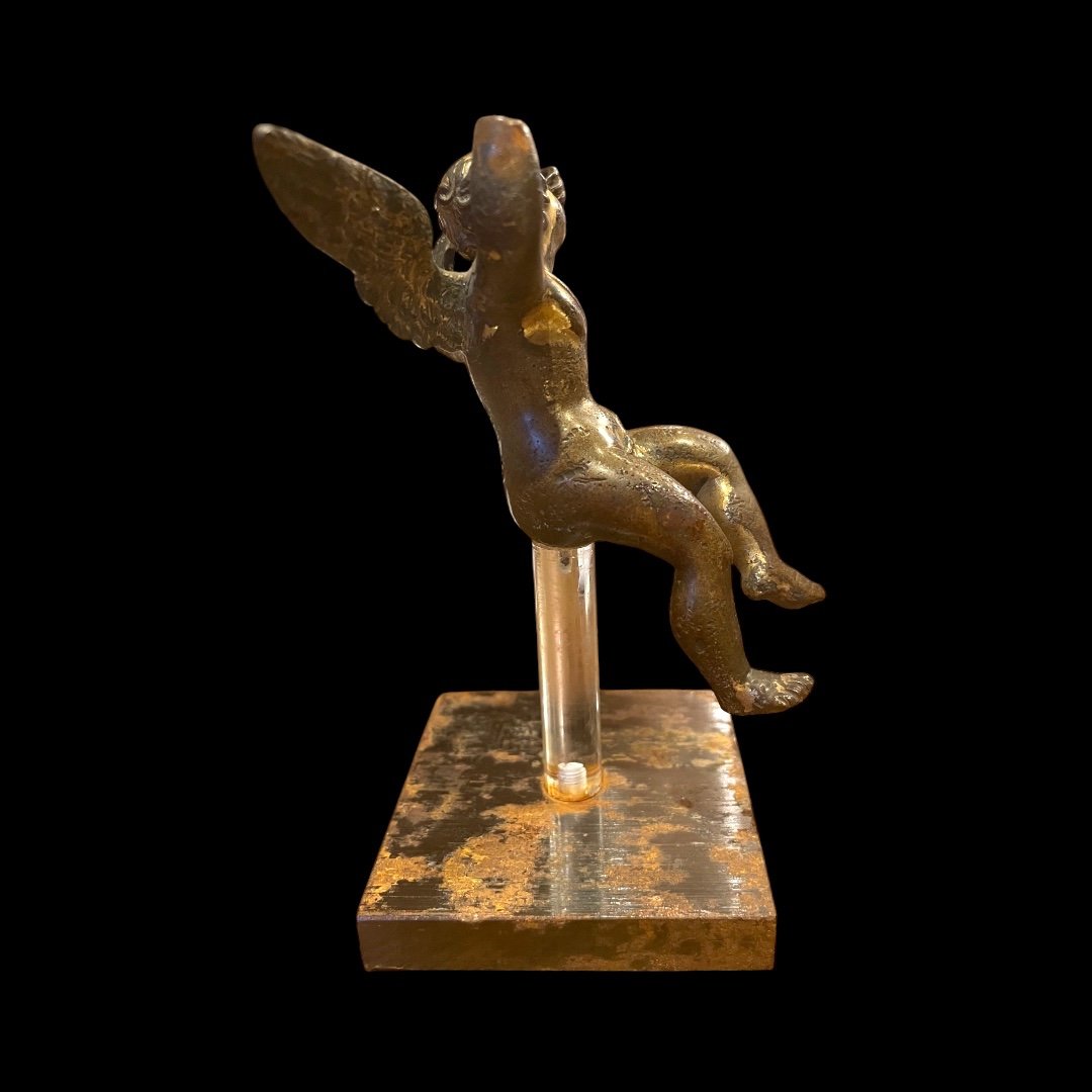 Sculpture d&rsquo;un Ange ail&eacute;, Bronze dor&eacute;, XVIIe si&egrave;cle -photo-2