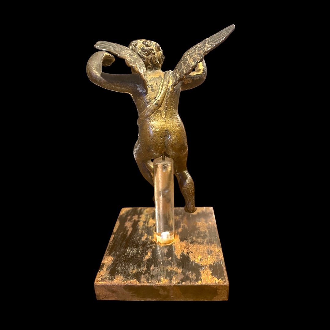 Sculpture d&rsquo;un Ange ail&eacute;, Bronze dor&eacute;, XVIIe si&egrave;cle -photo-3