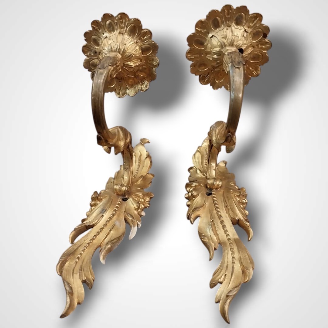 Paire d’appliques en bronze doré d’époque Louis XV, XVIIIe-photo-1