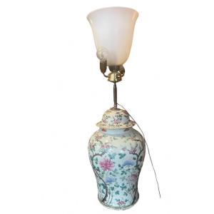 Potiche chinoise monté en lampe, Début XXème Siècle 