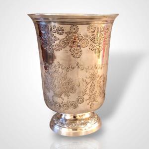 19th Century Floral Decorated Tulip Cup