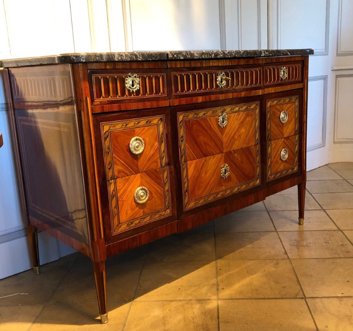 Louis XVI Period Chest Of Drawers With 18th Century Marquetry-photo-1