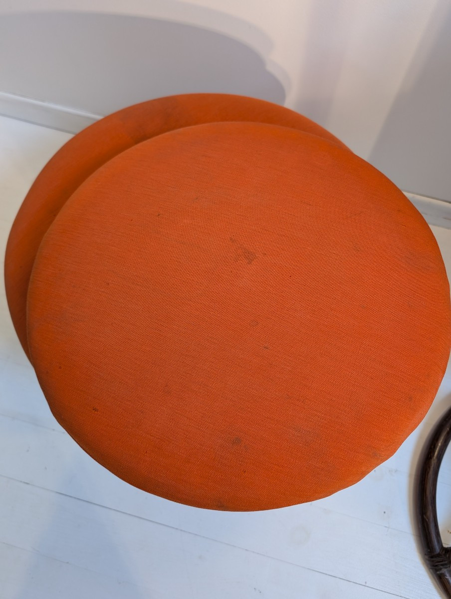 Pierre Paulin Ottoman/ Pouf P561 Said Mushroom 1963-photo-5