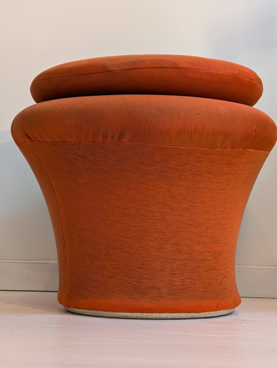 Pierre Paulin Ottoman/ Pouf P561 Said Mushroom 1963