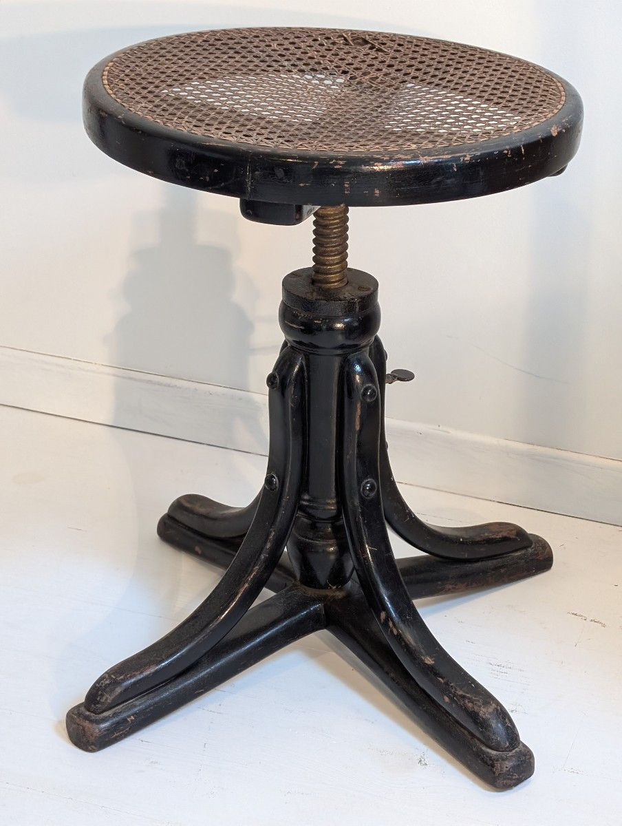 Jacob And Josef Kohn 19th Century Piano Stool With Screws 