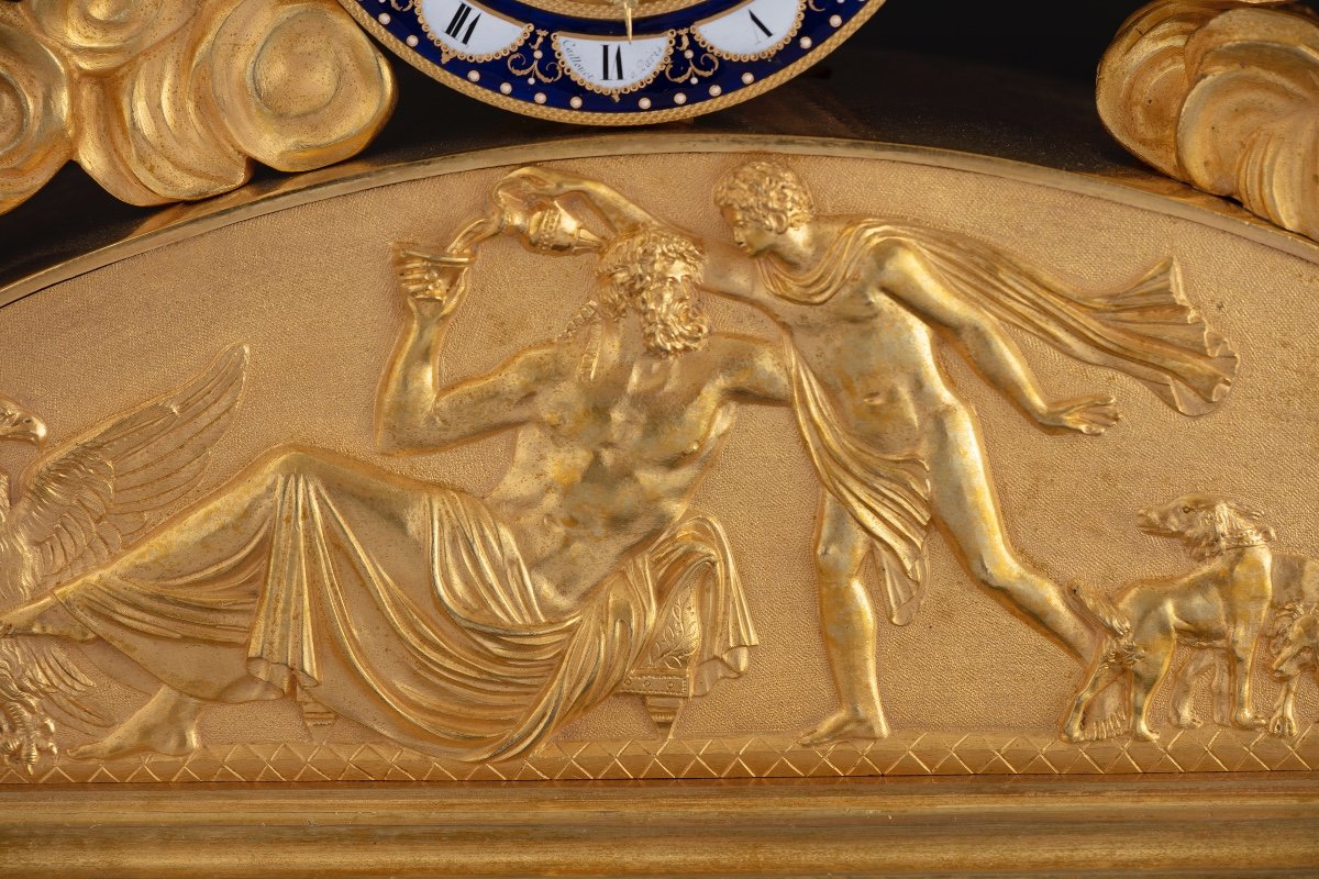 Important Clock In Gilded And Finely Chiselled Bronze Representing Ganymede On A Chariot-photo-2