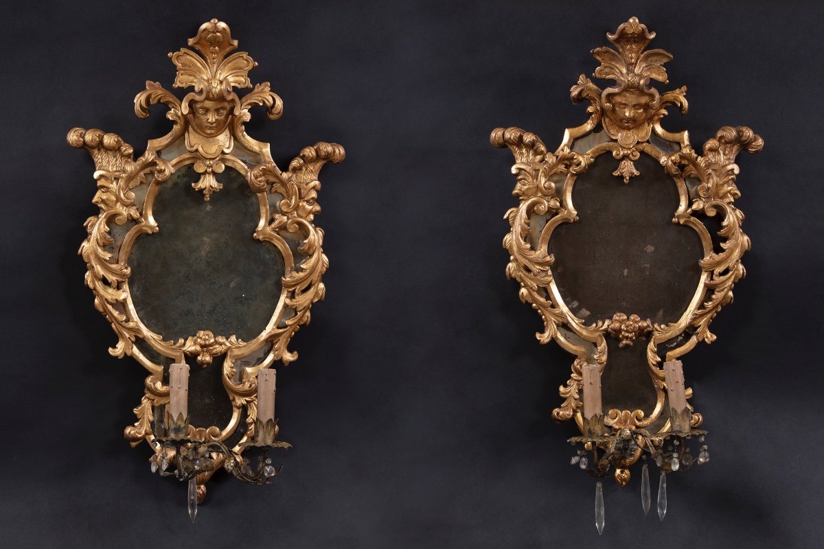 Pair Of Antique Mirrors In Carved And Gilded Wood