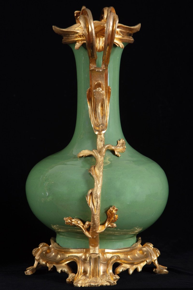 Paire De Vases En Porcelaine émaillée Verte-photo-2