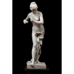 Sculpture De Arnaldo Fazzi (1855-1944), « Fille Jouant Avec Les Vagues »