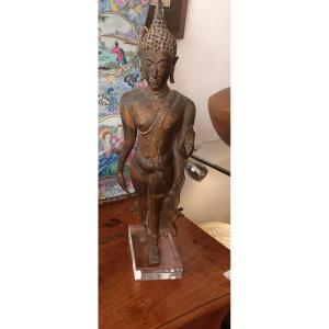 Thailand, Beautiful Statuette Of Walking Buddha 18 Or 19th Century In Bronze