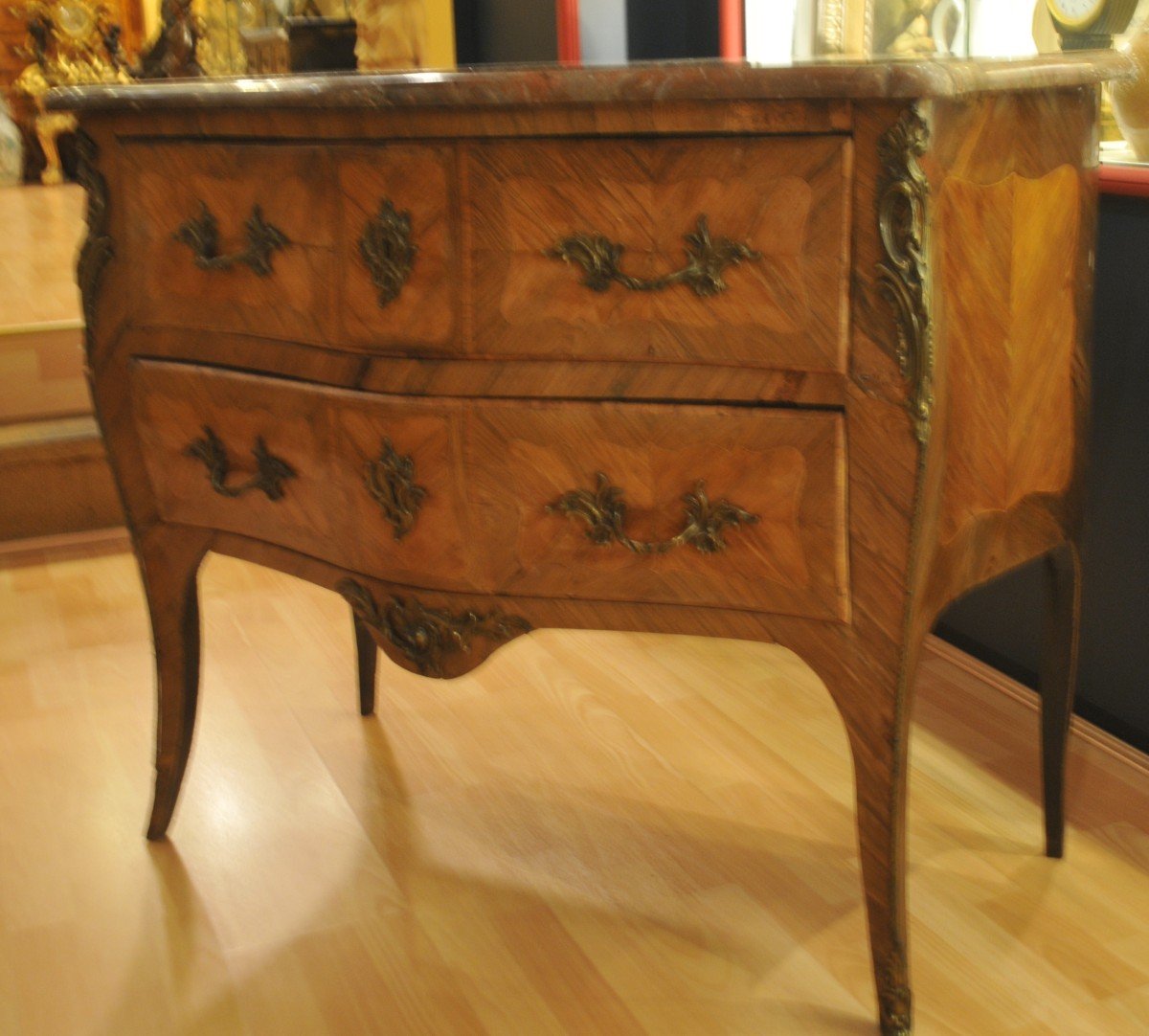 Louis XV Period Sauteuse Chest Of Drawers Stamped Pierre Fléchy 