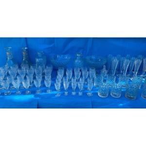 Important And Rare Diamond Point Glass Set In Baccarat Crystal, Circa 1820