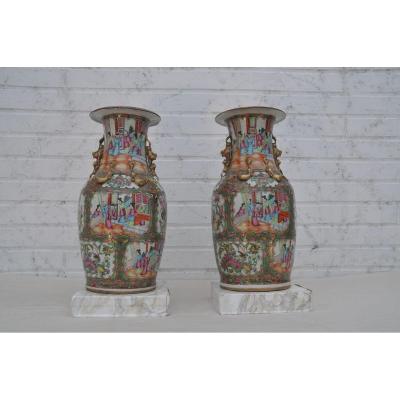 Parfaite Paire De Vases En Porcelaine De Canton