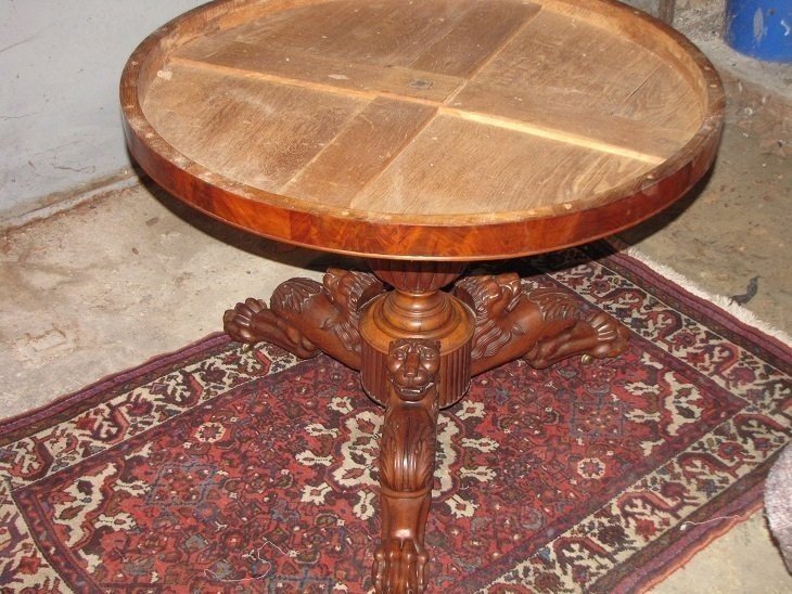 Tripod Pedestal Table-photo-1